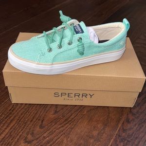 Sperry woman’s sneakers